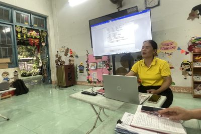 HIỆU TRƯỞNG TẬP HUẤN LẠI NỘI DUNG TẬP HUẤN TẠI SỞ GIÓ DỤC VỀ NỘI DUNG HƯỚNG DẪN CÔNG TÁC PHỐI HỢP CHA MẸ TRẺ TRONG CHUẨN BỊ CHO TRẺ 5 TUỔI VÀO LỚP MỘT
